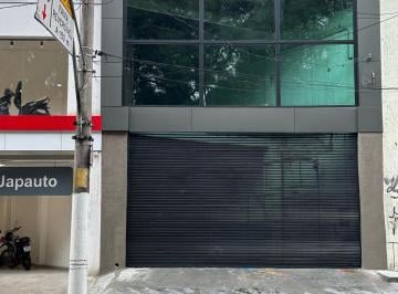 Comercial · 600m² · 30 Vagas · Loja na Avenida Braz Leme, N. 131 • 600 m²