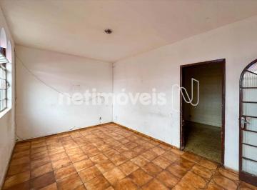 Sala · Casa de 3 quartos à venda no Santa Cruz!