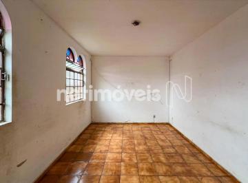 Casa · 390m² · 3 Quartos · 2 Vagas · Casa de 3 quartos à venda no Santa Cruz!