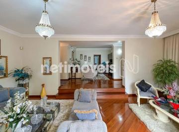 Casa · 563m² · 4 Quartos · 10 Vagas · Casa de 04 quartos no Padre Eustáquio construída em lote de 1000 m²;!!!