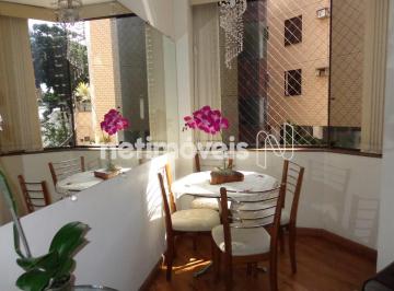 Sala de estar · Apartamento de 4 quartos à venda no Silveira!