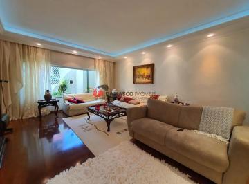 Casa · 180m² · 2 Quartos · 4 Vagas · Casa em Osvaldo Cruz