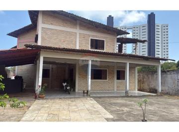 Casa · 252m² · 4 Quartos · CASA -CAPIM MACIO R$ 550 MIL