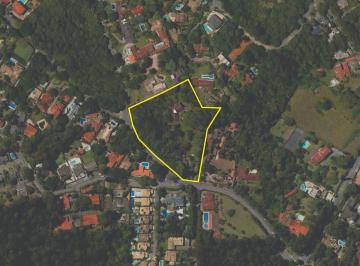 c55e4f2c-3966-4f72-8313-bfd78a23ae44 · Funcional casa para venda em Chácara dos Junqueiras com 3 quartos, sendo 1 suíte, 434m²