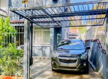Casa · 216m² · 3 Quartos · 2 Vagas · CASA NO BAIRRO PETROPOLIS 3 DORMITORIOS