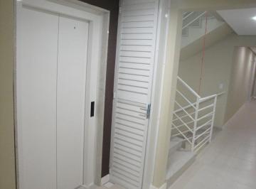 Apartamento · 142m² · 1 Quarto · 1 Vaga · Cobertura em Menino Deus