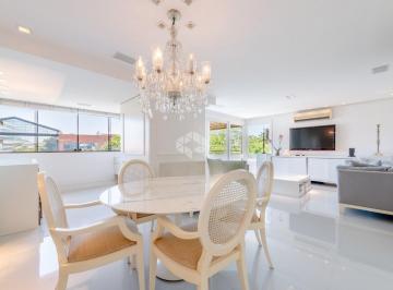 Apartamento · 154m² · 3 Quartos · 2 Vagas · Apartamento semimobiliado 154m2, 3 dormitórios, sendo 1 suíte, 2 vagas, no Parqu