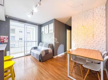 Apartamento · 51m² · 2 Quartos · 1 Vaga · Apartamento de 2 dormitórios e 1 vaga de garagem, no bairro Humaitá, em Porto Alegre.