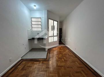 Apartamento · 42m² · 1 Quarto · Excelente quarto e sala reformado a apenas alguns passos do Metrô da Glória