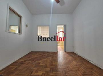 Apartamento · 30m² · Kitnet/Conjugado : / Residencial / Copacabana