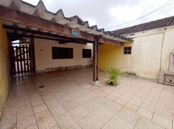 Casa · 156m² · 2 Quartos · 8 Vagas · Casa isolada de 2 dormitórios com salão e terreno no Maracanã