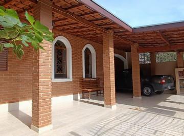 Casa · 149m² · 3 Quartos · 4 Vagas · Casa na Reserva do Bosque