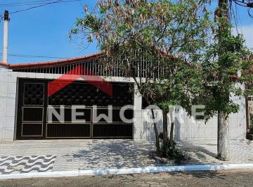 Casa · 65m² · 2 Quartos · 4 Vagas · Casa em  Rua Cesar Rodrigues Reis - Maracanã - Praia Grande/SP