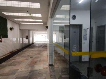 Comercial , Santos · Sala comercial reformada, banheiro,espaço do café, próximo aos hospitais e Ana Costa.