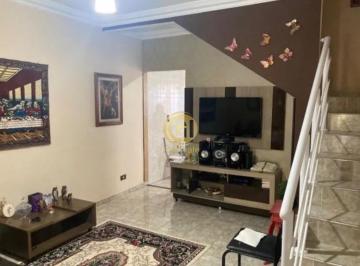 Foto 07 · Casa à venda em Jacareí-SP no Jardim Altos de Santana I - 2 quartos, 2 suítes, 3 banheiros, 1 vaga, 