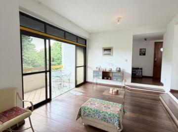 Apartamento de 3 quartos, Salvador · AMPLO APARTAMENTO DE 180M² EM ONDINA - 3/4, DUAS SUÍTES, OPORTUNIDADE ÚNICA, PRECISANDO DE REFORMAS.