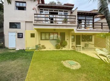 Apartamento · 37m² · 1 Quarto · À venda casa com amplo jardim e quintal privativo no bairro Tartaruga, em Armação dos Búzios