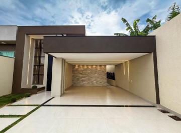 Casa de 3 quartos, Águas Claras · Lindíssima casa em Arniqueiras com 3 suítes sendo 1 master