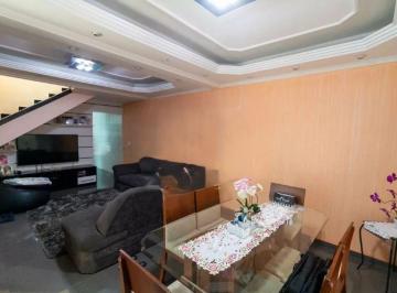 Casa de 4 quartos, São Paulo · Casa à Venda | 190 m² | 4 dormitórios, 1 suíte | 5 vagas na Vila Ponte Rasa!