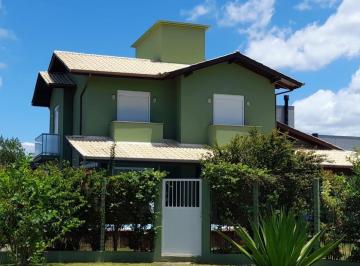 Casa · 214m² · 4 Quartos · 2 Vagas · Casa 4 quartos Campeche Florianópolis Recanto da Liberdade 02