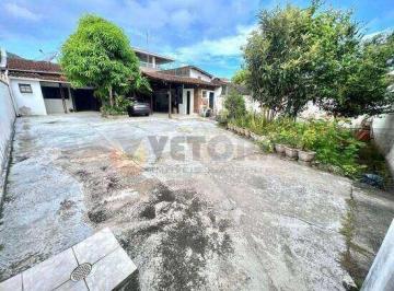 casa-a-venda-em-caraguatatuba-martim-de-sa-com-2-q-08391845227ab13305c117737f6085fb64f.jpeg · Casa à venda em Caraguatatuba, Martim de Sá, com 2 quartos, 120,00m²