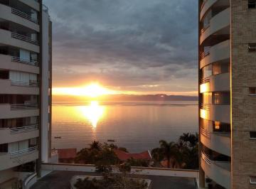 Casa · 262m² · 3 Quartos · 5 Vagas · Casa Alto Padrão no João Paulo !