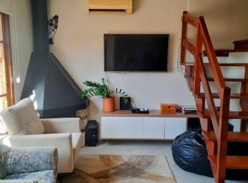 Casa · 177m² · 3 Quartos · 2 Vagas · Um Condomínio estilo Serrano em Poa, a 7 Min da Orla.