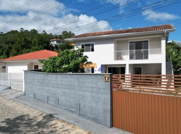 gauqfpq2owe0mddjzmuwytvm_md · Casa térrea + casa piso  superior + edícula + pomar e linda vista. Confira !