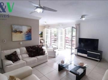 Casa · 277m² · 4 Quartos · 4 Vagas · Lindo sobrado à venda ou locação no Jardim Messina