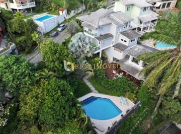Foto 01 · Casa de Luxo em Condomínio no Badu, Niterói-RJ: 4 Quartos, 3 Suítes, 5 Banheiros, 4 Vagas e 472m² de