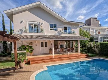 Casa de 4 quartos, Santana de Parnaíba · Oportunidade Única: Casa Sofisticada com 4 Suítes no Tamboré 3