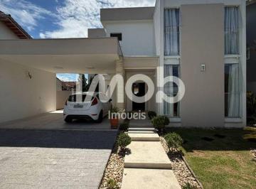Casa · 4 Quartos · CASA COM 4 SUÍTES, CENTRO BALNEÁRIO PIÇARRAS