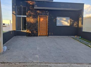 Casa · 126m² · 3 Quartos · 2 Vagas · Casa à venda e para alugar em Sorocaba, Condomínio Residencial Jardim, com 3 quartos, com 126 m²