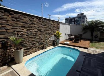 Casa · 65m² · 2 Quartos · 1 Vaga · Sobrado mobiliado com 2 quartos e 65m2 - Nova Palhoça