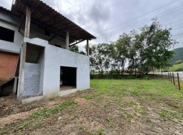 Comercial · 2400m² · Imóvel comercial frente Rodovia em Papucaia