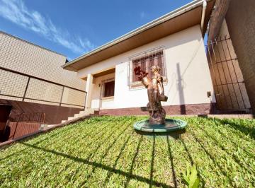 Casa · 90m² · 3 Quartos · 1 Vaga · Casa à venda no bairro Sagrada Familia