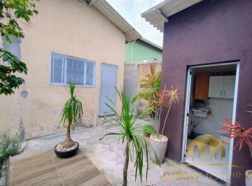 Casa · 90m² · 4 Quartos · 2 Vagas · CASA À VENDA EM TERRA PRETA - COM 4 DORMITÓRIOS