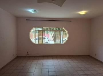 Casa · 134m² · 3 Quartos · 3 Vagas · CASA TÉRREA NUM TERRENO DE 250M² NA FERRADURA DO JARDIM DAS INDÚSTRIAS