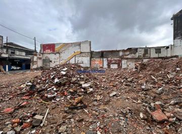 24648_iB1Y6T79_2464869a609e5e10c1.jpg · Terreno para alugar de esquina de 600m² na Vila Nova em Santos SP