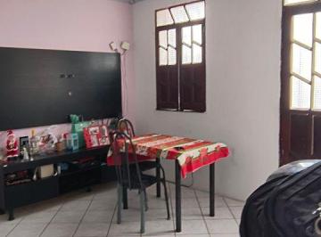 Casa de 2 quartos, Salvador · $130mil Casa com 90 m² e 2 quartos à venda em Pernambués próximo Shopping Salvador