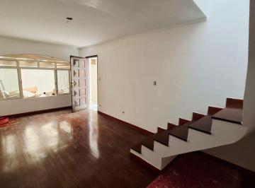Casa de 3 quartos, São Paulo · Butantã | 160m² | 3 Dormitórios | Quintal | Corredor Lateral | 2 Vagas