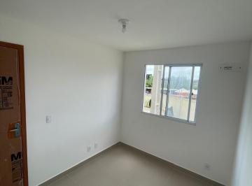 Foto 01 · Apartamento Térreo com Área Privativa em Castelo Branco  2/4  45m²  Salvador-BA