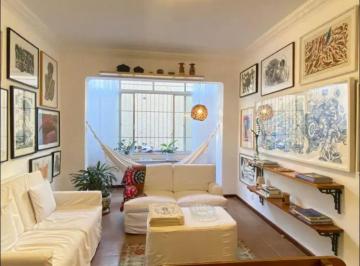 Apartamento de 2 quartos, Rio de Janeiro · Sala e 2 Quartos + Dependências *Reformado. À venda na RUA ALICE - LARANJEIRAS RJ!