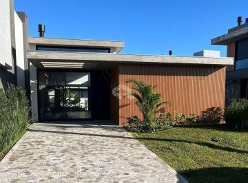 Casa · 150m² · 4 Quartos · 2 Vagas · Casa Térrea - Condomínio Sunset 150 m²