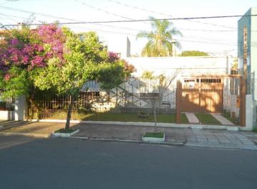 Casa · 200m² · 3 Quartos · 3 Vagas · Casa com 200 m² e 3 quartos à venda na Cavalhada.