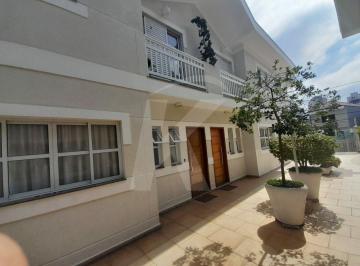 Casa · 200m² · 3 Quartos · 3 Vagas · Sobrado em Condomínio Fechado 131m² 3 quartos, 3 Vagas, Lazer Completo!