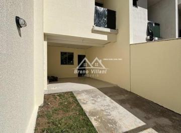 Casa · 120m² · 3 Quartos · 2 Vagas · Casa duplex, 3 qts, suíte, 2 vagas na melhor localização do bairro Duque de Caxias