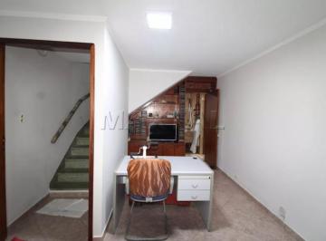 Casa · 175m² · 4 Quartos · 1 Vaga · Sobrado para venda com 4 quartos, 3 banheiros, 1 suíte, 1 vaga próximo a Braz Leme, Santana