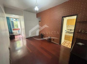 Apartamento · 54m² · 2 Quartos · 1 Vaga · OPORTUNIDADE NA QUADRA DA PRAIA! Q/S COM DEPENDÊNCIA