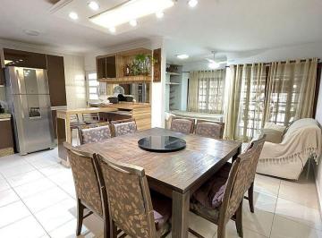 Casa · 155m² · 2 Quartos · 2 Vagas · Casa Ampliada à venda em Cabreúva - SP com suíte